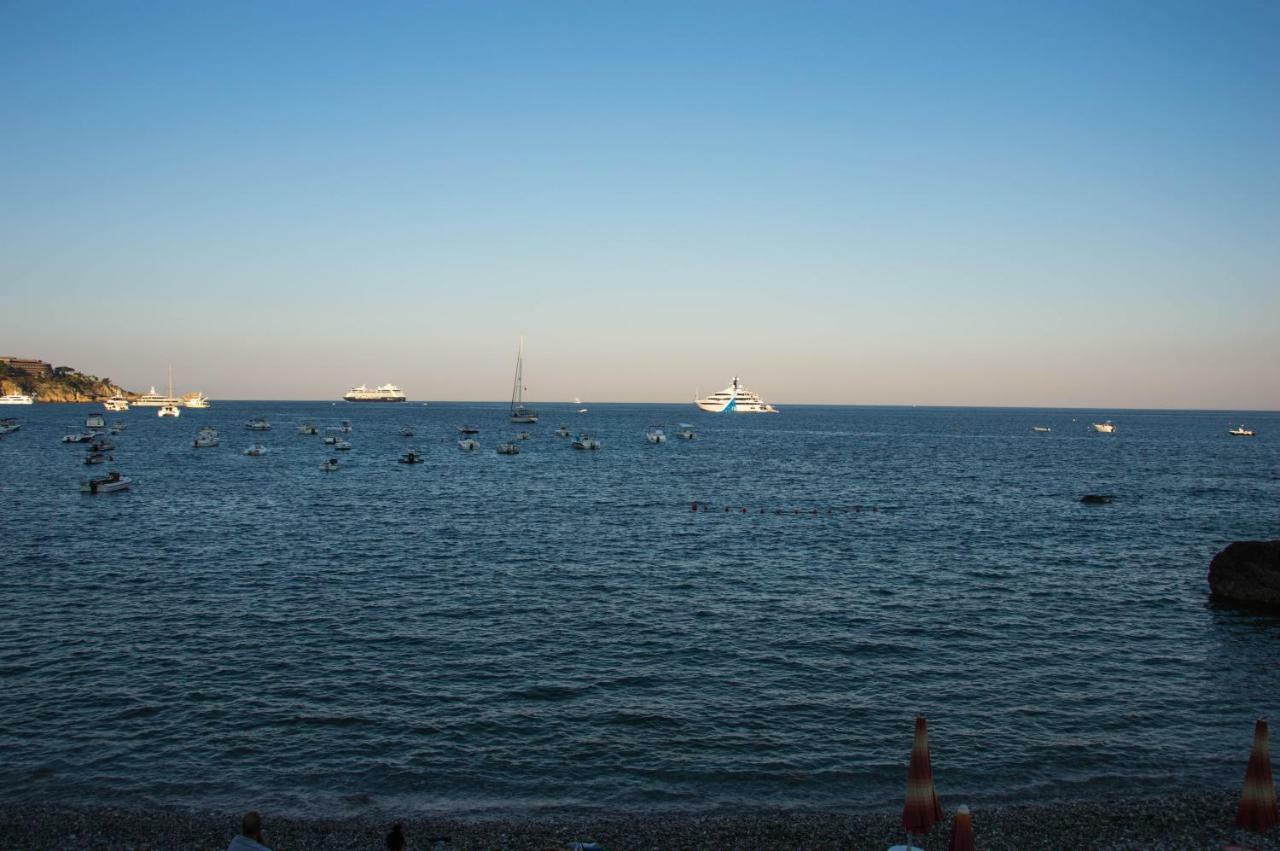 Maretna Διαμέρισμα Giardini Naxos Εξωτερικό φωτογραφία
